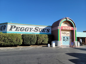 Peggy Sues 50s Diner, Barstow, CA